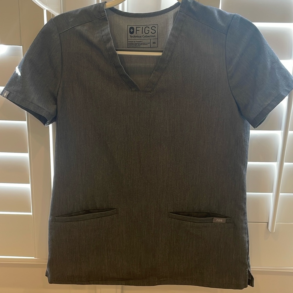 Figs Technical Collection Grey top